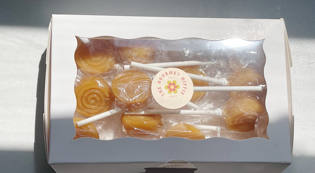 Old Fashioned Caramel Lollipops, Nostalgic Candy, Wedding Favors (Dozen)