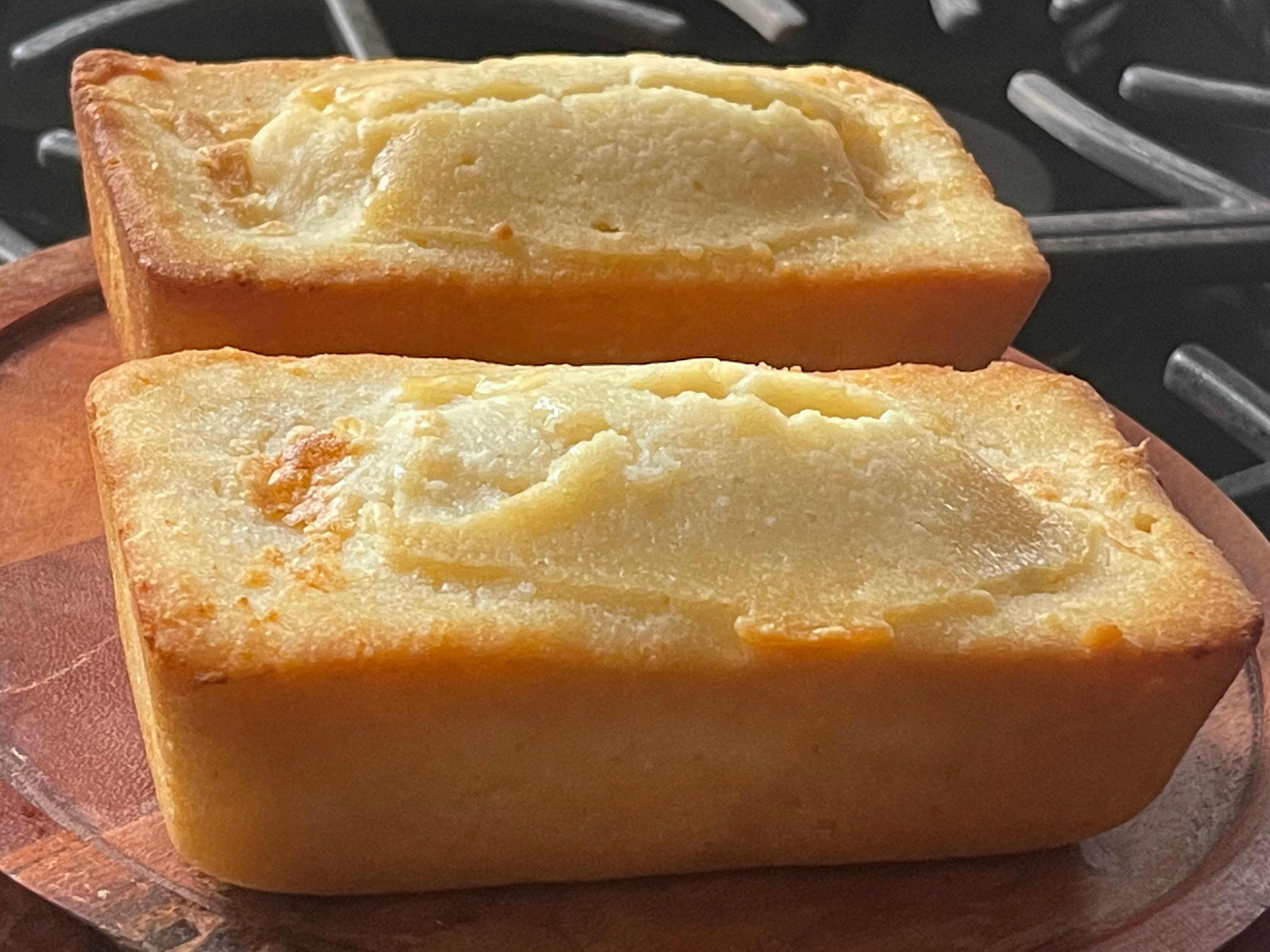 Old Fashion Pound Cake (2 Loaves)